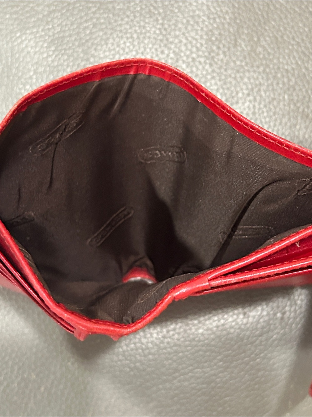 Coach Red Glove Leather Vintage Compact Wallet GUVC - Picture 12 of 15